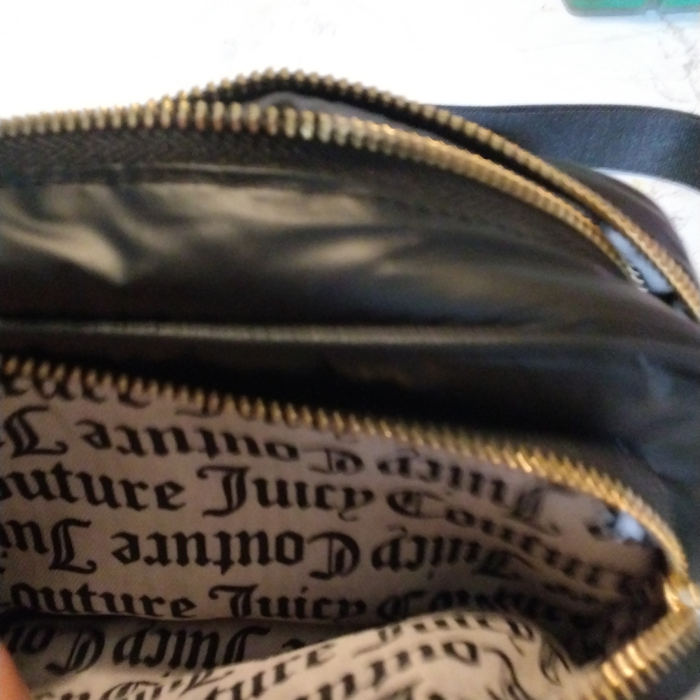 Juicy Couture Black Crossbody Bag Set - Picture 5 of 5